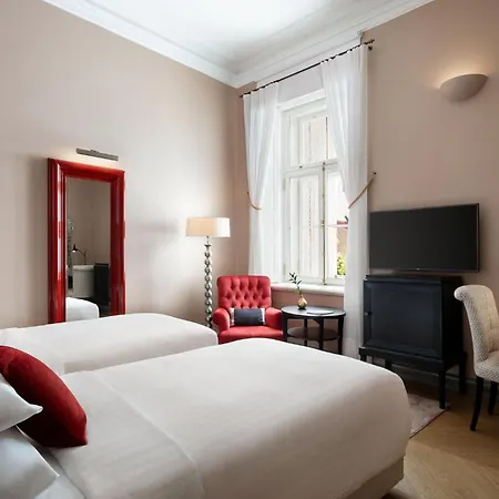 Hotel Telegraaf, Autograph Collection-2